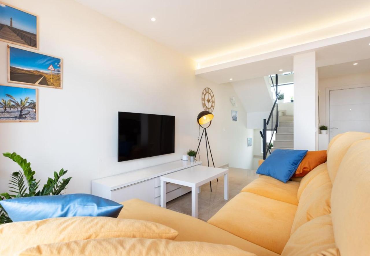קוסטה דה אנטיגואה Sunny Castillo Apartment מראה חיצוני תמונה