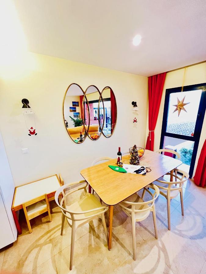 קוסטה דה אנטיגואה Sunny Castillo Apartment מראה חיצוני תמונה